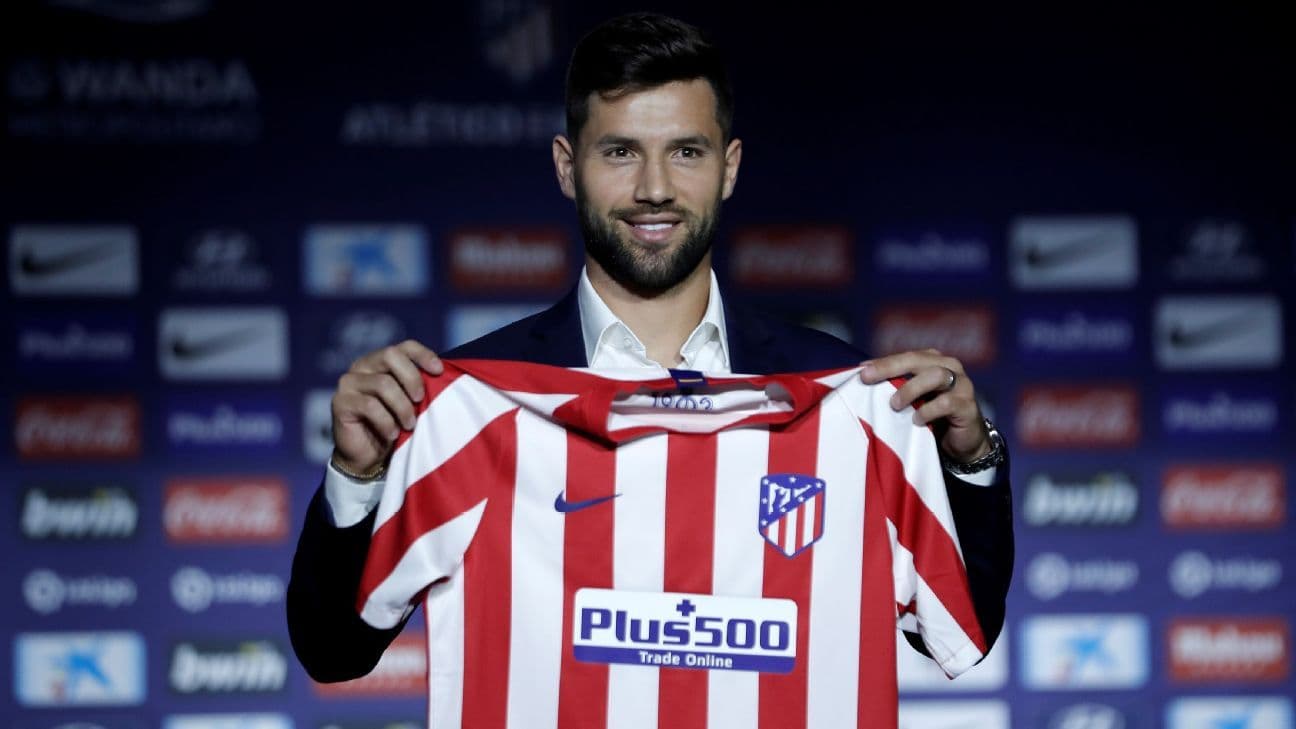 Zagueiro é pretendido por grandes clubes brasileiros e está em final de contrato com o clube espanhol