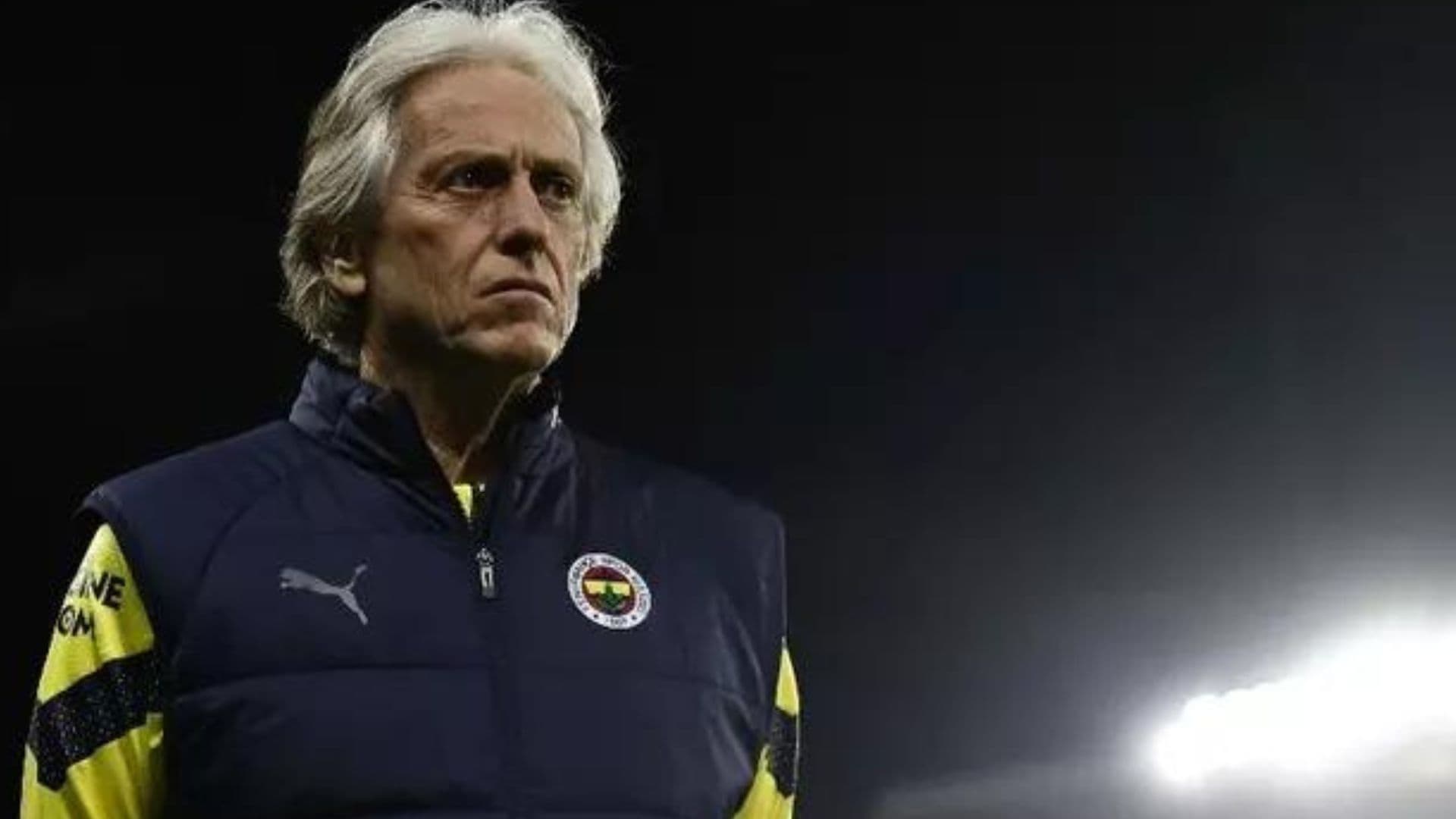 Zagueiro está na Turquia por empréstimo, mas turcos avisaram a Gávea que o comprarão