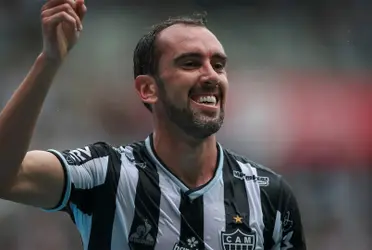 Zagueiro foi defender o Vélez Sarsfield, da Argentina