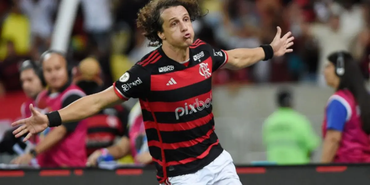 Zagueiro não teve o contrato renovado pela nova diretoria e relatou ter acordo para renovar com a gestão antiga