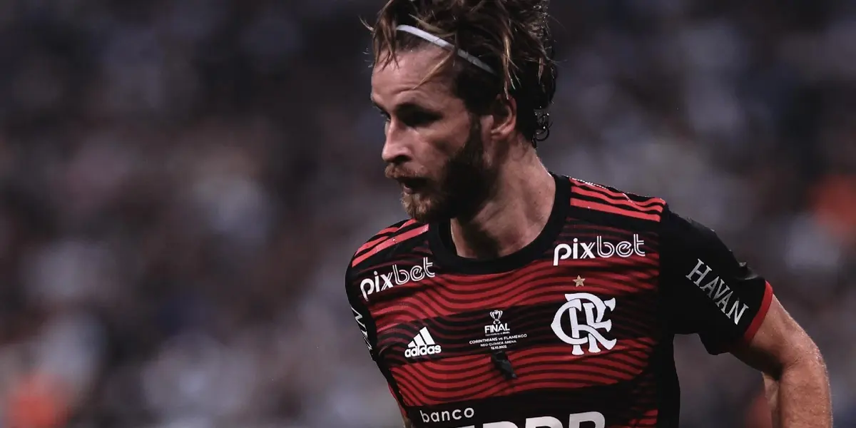 Zagueiro rubro-negro não gostou da postura do atacante