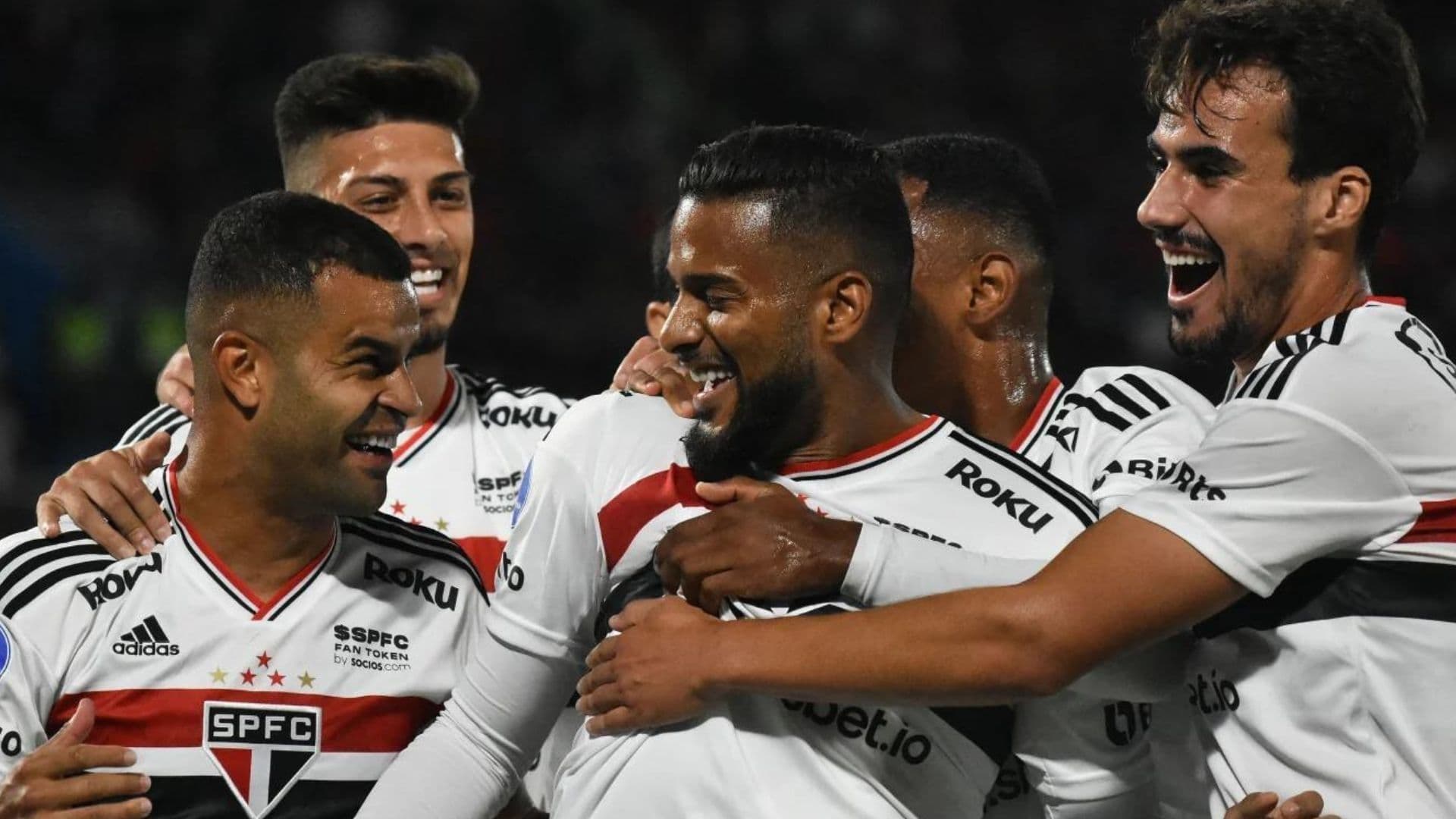 Zagueiro são-paulino está prestes a ser convocado para a Copa do Mundo do Catar