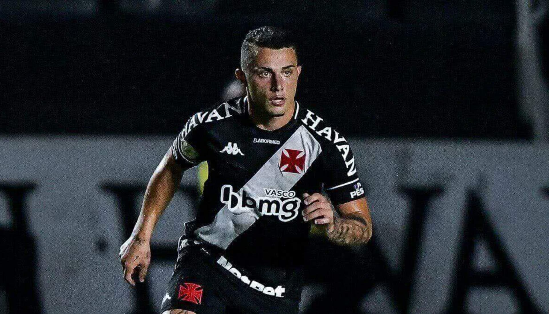Zé Gabriel faz o caminho inverso para o Vasco da Gama