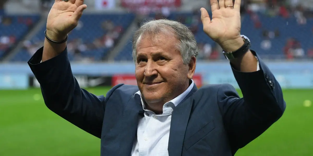 Zico critica escolhas do Fla