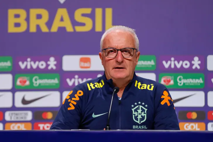 Dorival Jr assume o comando da Seleção Brasileira
